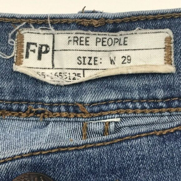 Free People Hi Rise Cropped Jeans EUC - Picture 10 of 11